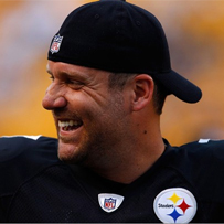 Ben on the sideline last night during the Steelers preseason game against the Lions.